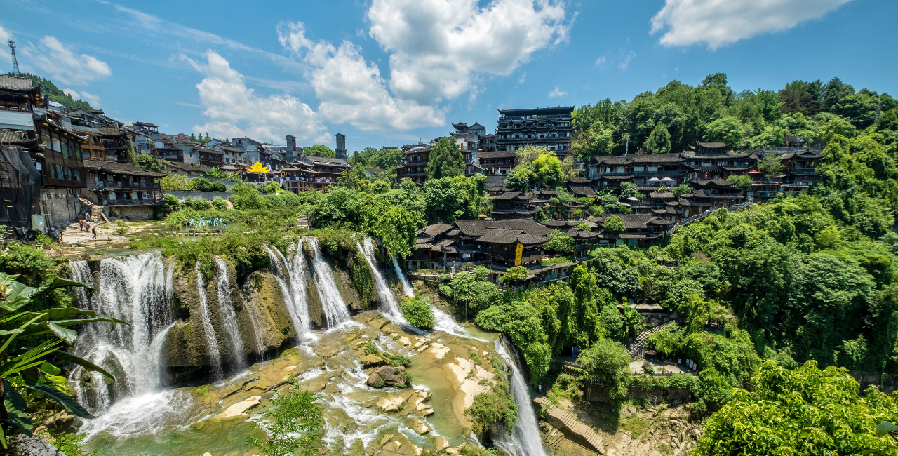 ทัวร์ส่วนตัวเจาะลึกจางเจียเจี้ย ฟูหรงเจิ้น เมืองโบราณเฟิ่งหวง 5 วัน 4 คืน