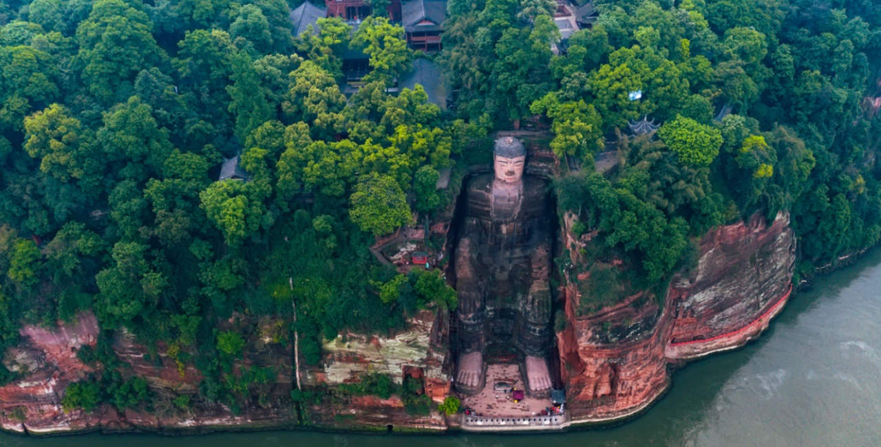 ทัวร์ส่วนตัวเฉิงตู เล่อซาน ง้อไบ๊  พระโพธิสัตว์ผู่เสียนทรงช้าง & หลวงพ่อโตเล่อซาน 2 วัน 1 คืน